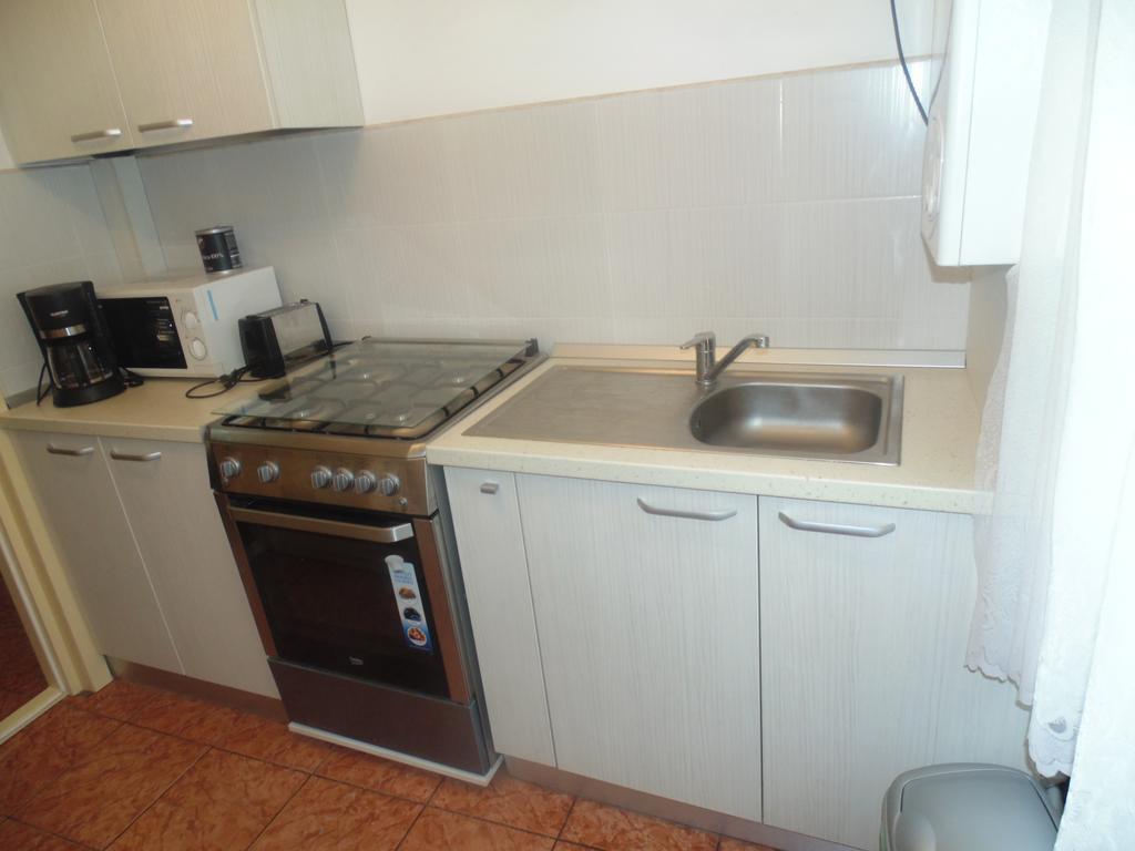 Lary Apartament Sučava Pokoj fotografie